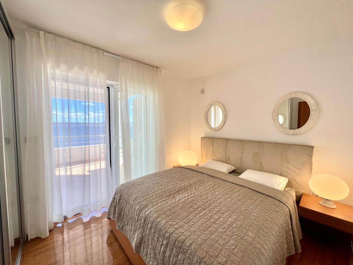 Apartment Golden View Dramalj Buitenkant foto