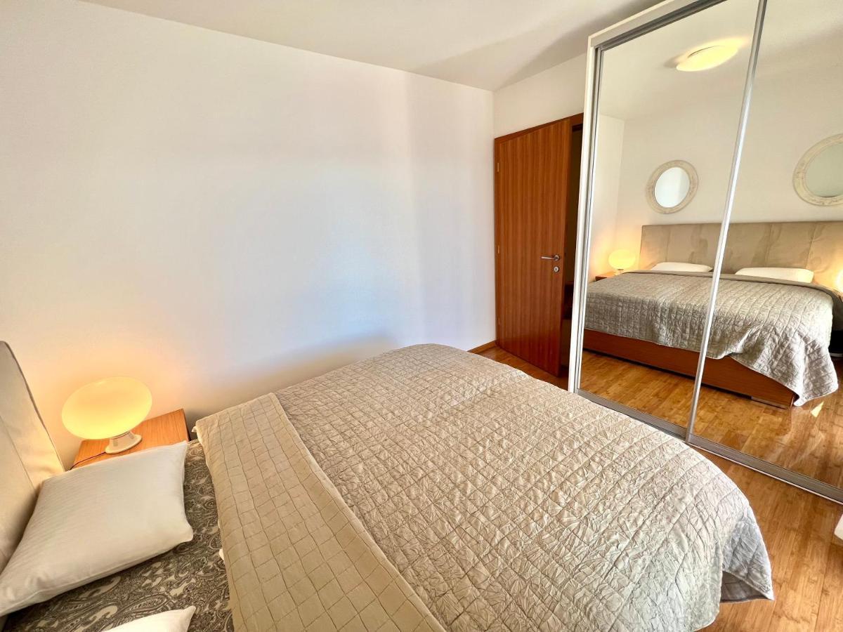 Apartment Golden View Dramalj Buitenkant foto